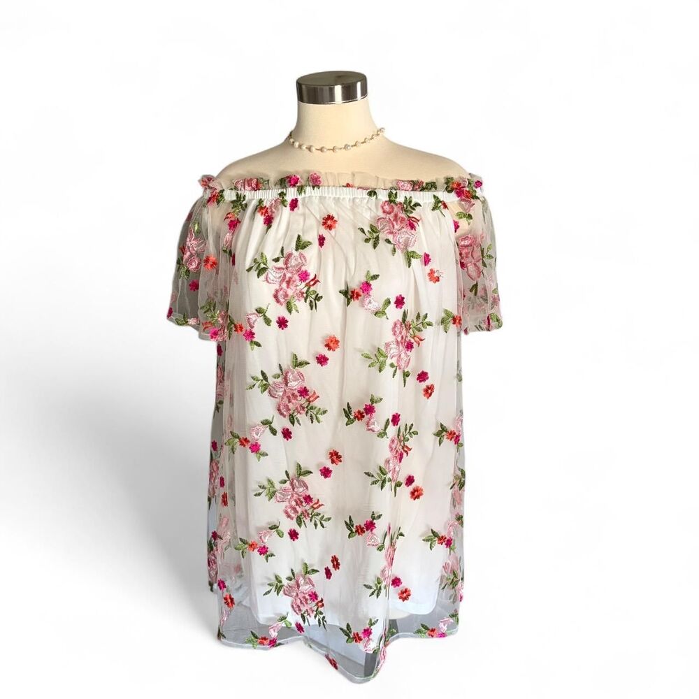 Very J White Floral Embroidered Mesh Tulle Off Shoulder Mini Dress VD32418 L